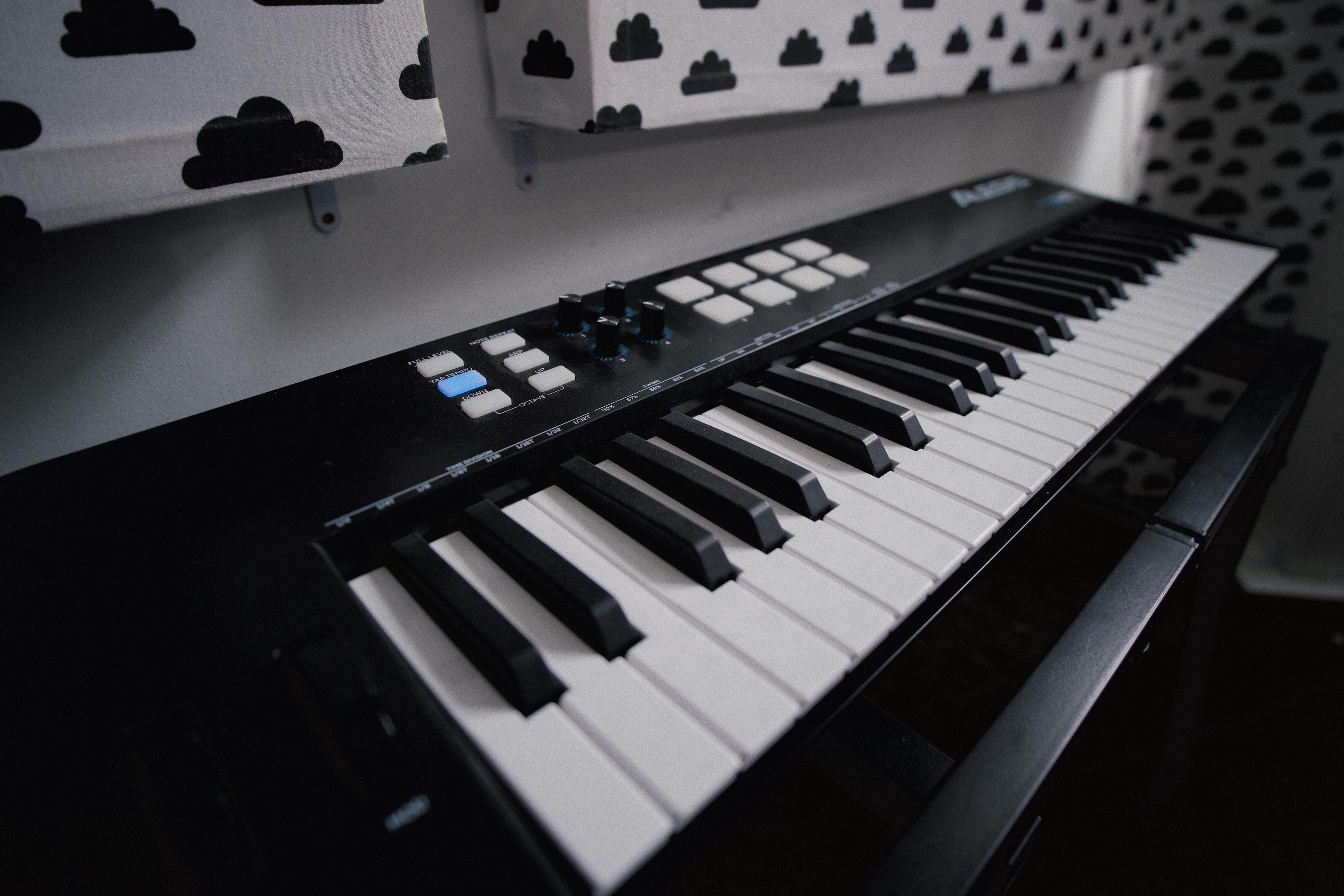CLOUD STUDIO GK STUDIO